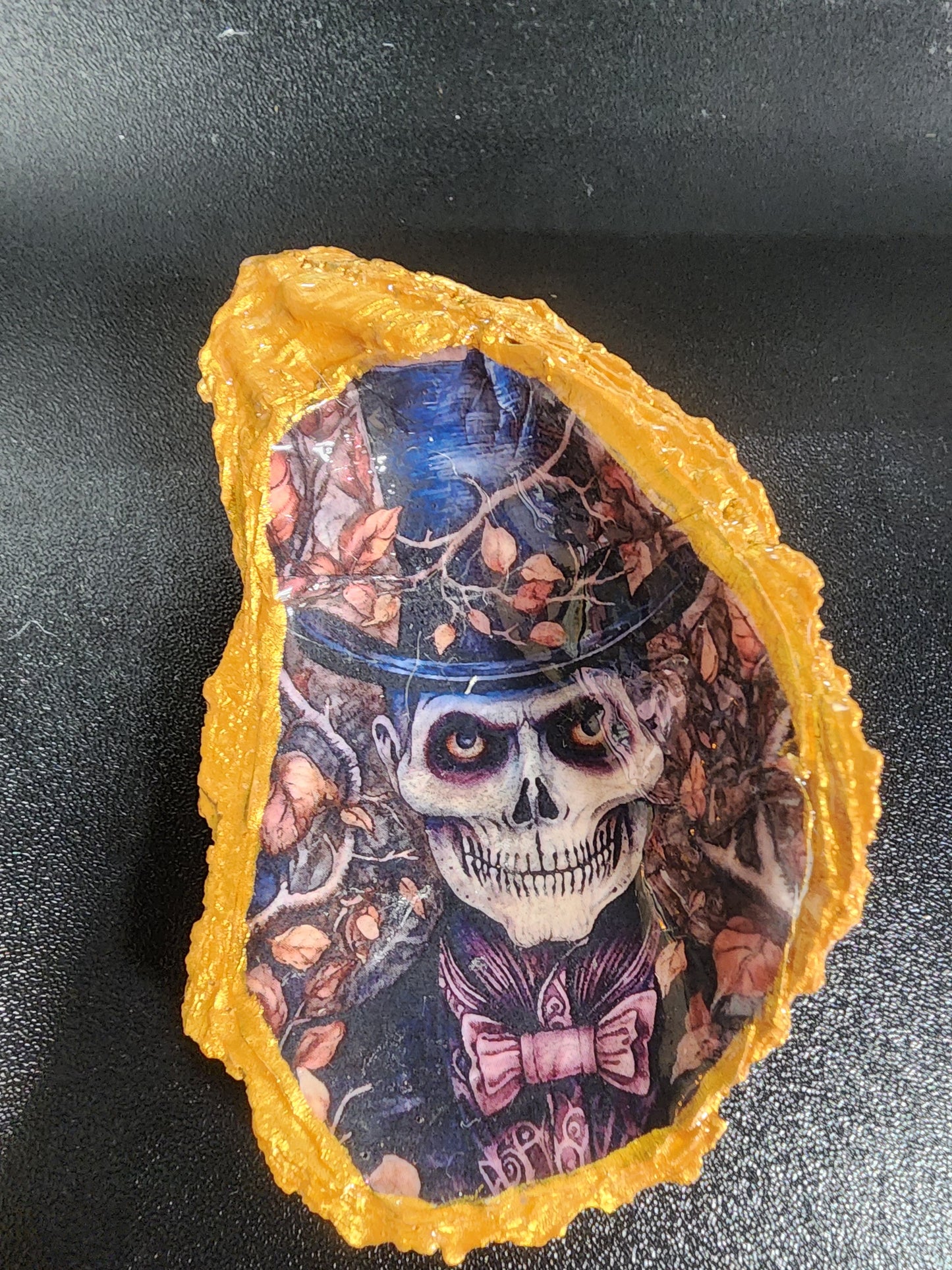 Halloween Oyster Sea Shell