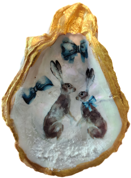 Snow Bunny Oyster Trinket Dish
