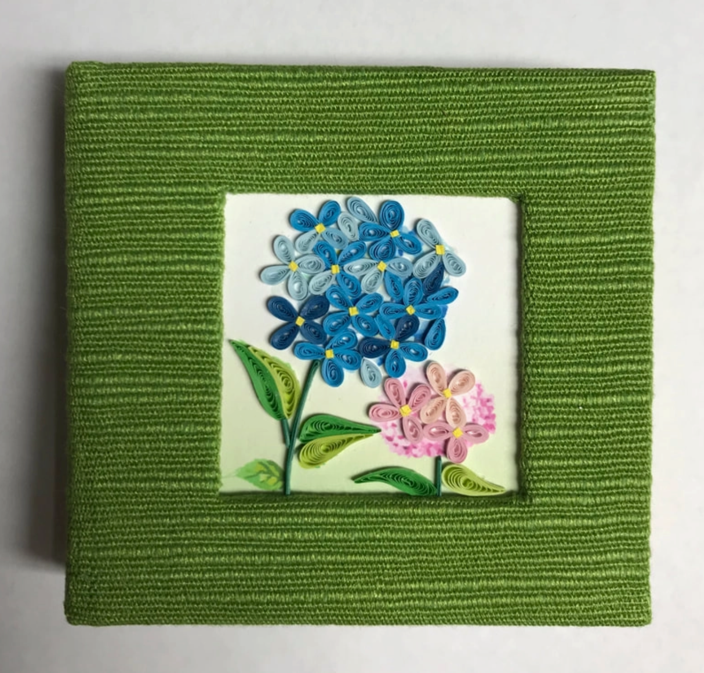 Quilled Hydrangea Stick Note Cover