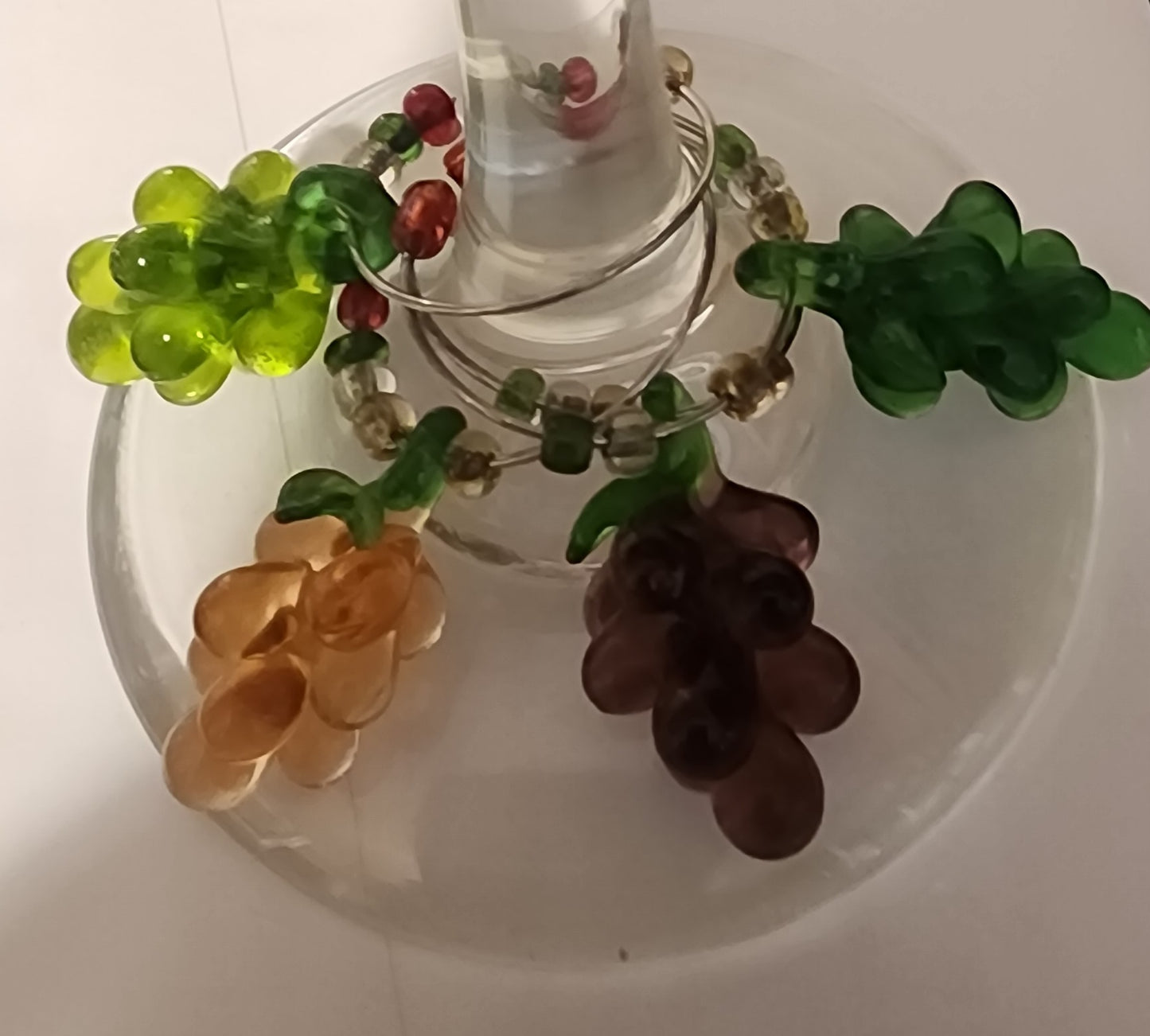 Grapes Wine Stopper Gift Set
