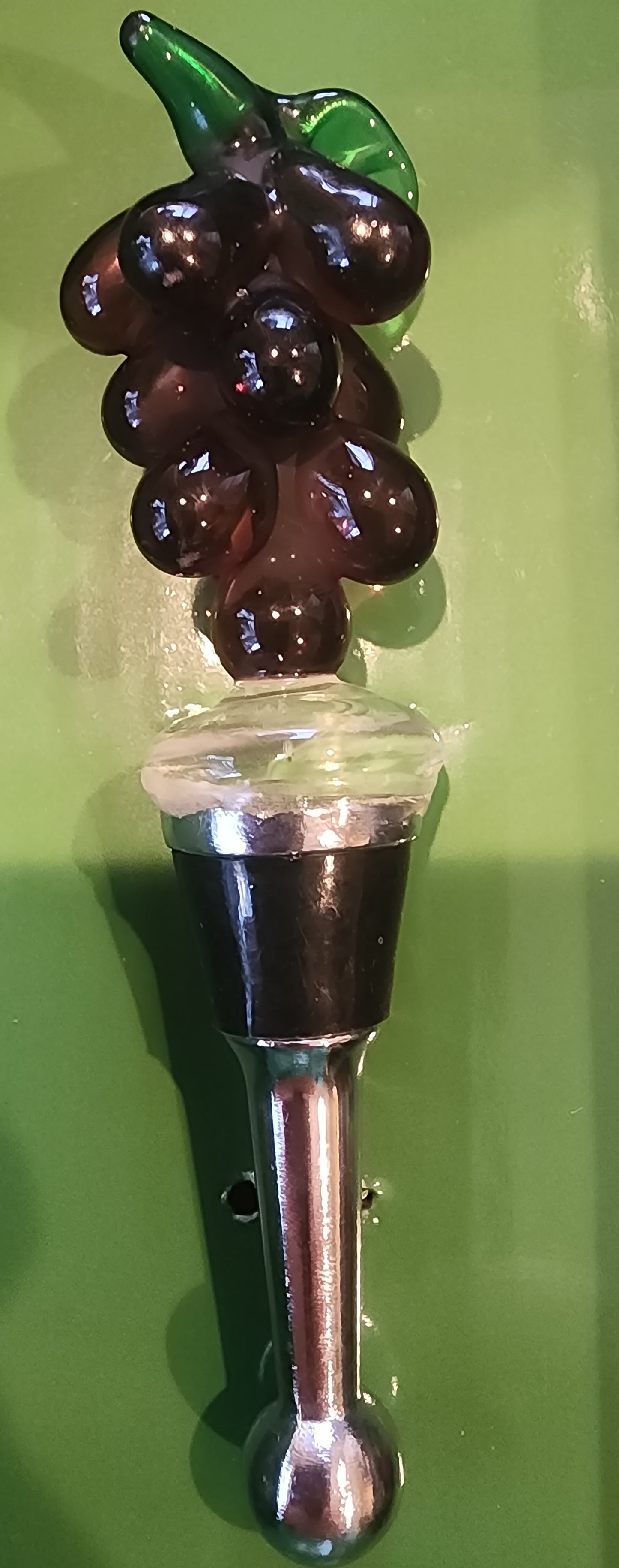 Grapes Wine Stopper Gift Set