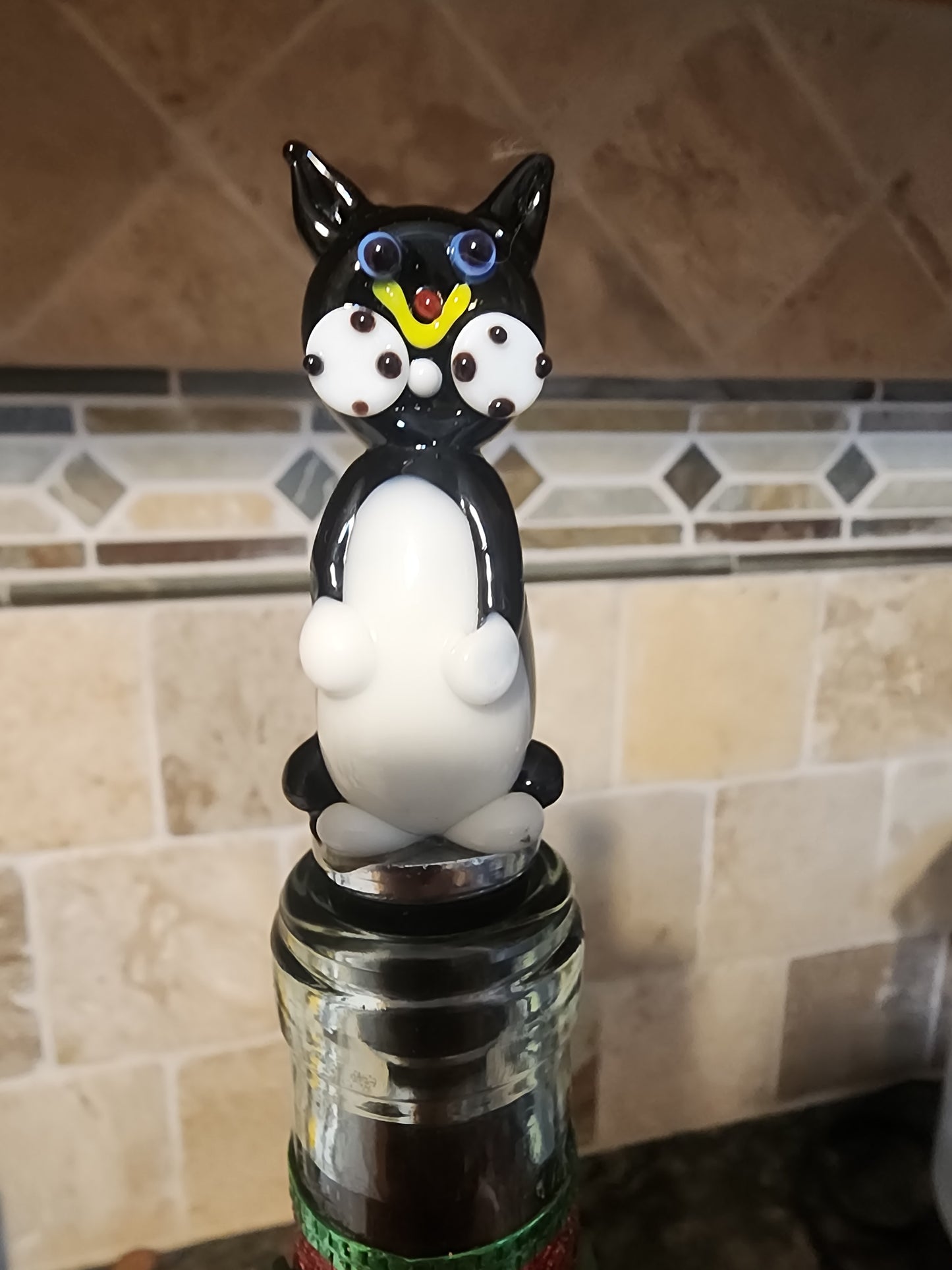Black & White Cat Bottle Topper Gift Set